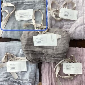 Bella Notte Linen Whisper Bed Scarf Runner